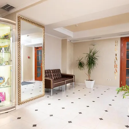 Готель Sonata Hotel&restaurant соната 3*