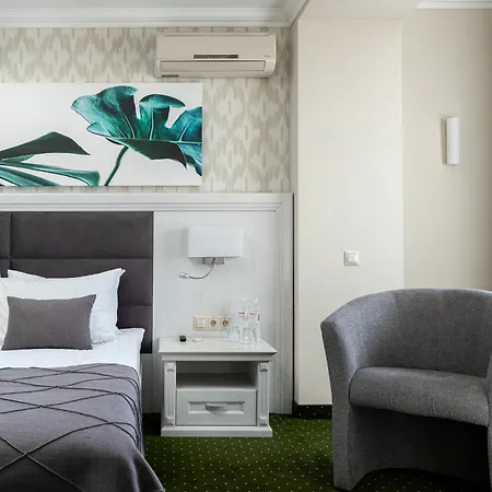 Sonata Hotel&restaurant соната 3*