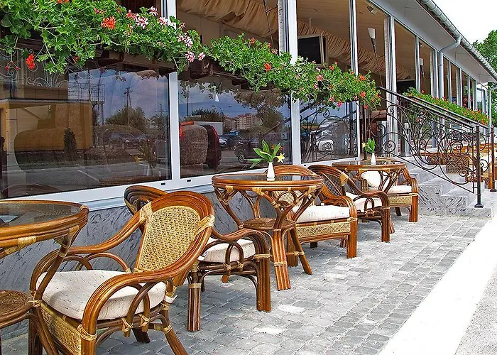 Отель Sonata Hotel&restaurant соната 3*