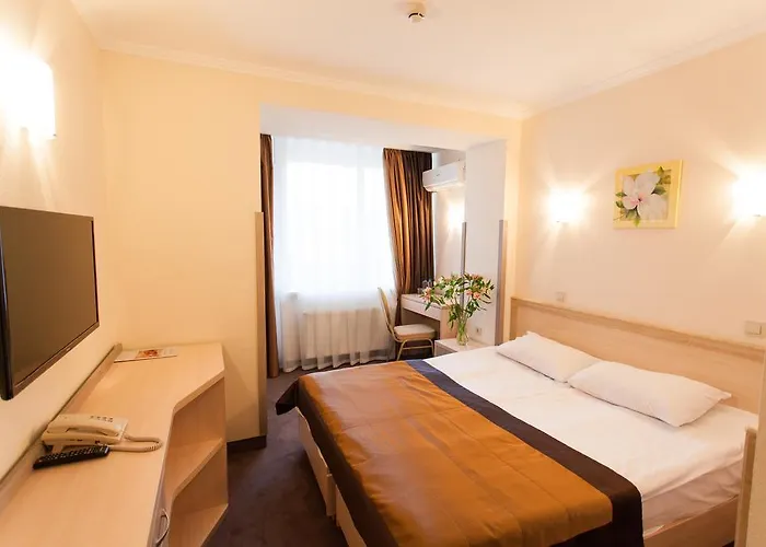 Отель Sonata Hotel&restaurant соната 3*