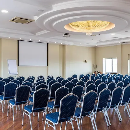 Hotel Sonata & Restaurant 